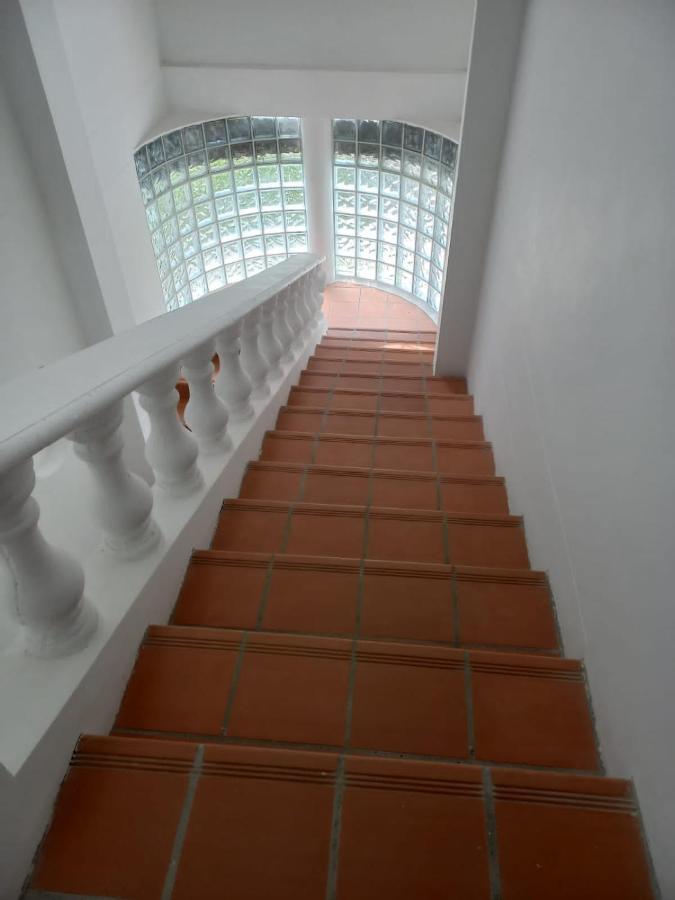 Hotel Santa Fe Del Parque Санта Фе де Антиокия Екстериор снимка