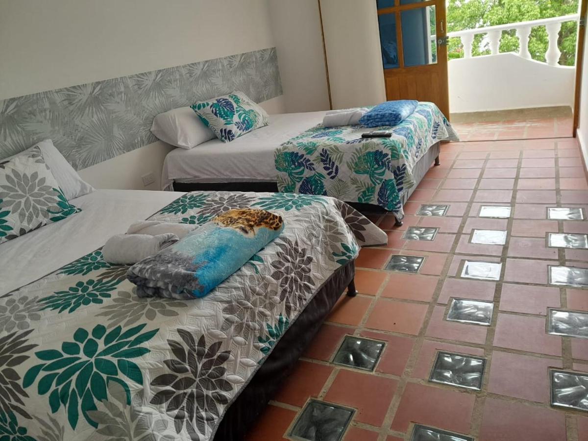 Hotel Santa Fe Del Parque Санта Фе де Антиокия Екстериор снимка